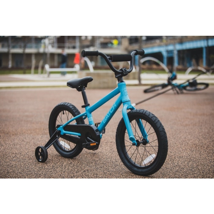 Kids bike blue discount